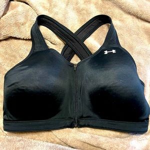 Under Armour sports bra XL 38-40